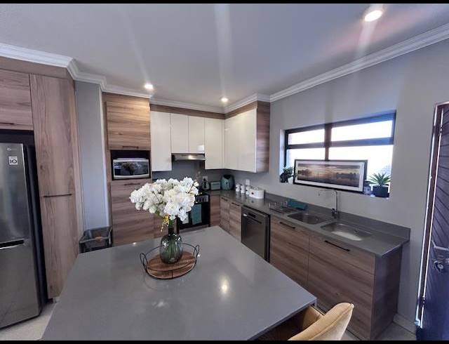 2 BEDROOM APARTMENT FOR SALE IN SIX FOUNTAINS RESIDENTIAL ESTATE